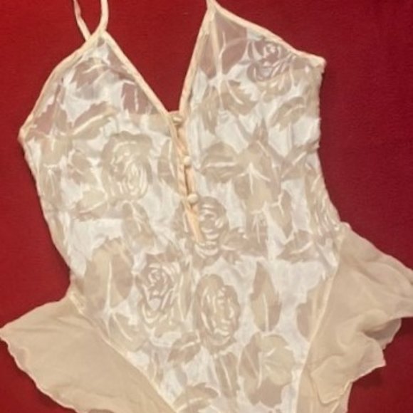 Andres Other - 100% Silk Intimate Andres Sleepwear - Size M
